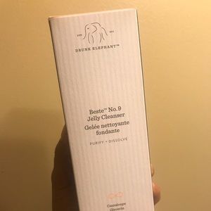 Drunk elephant jelly cleanser